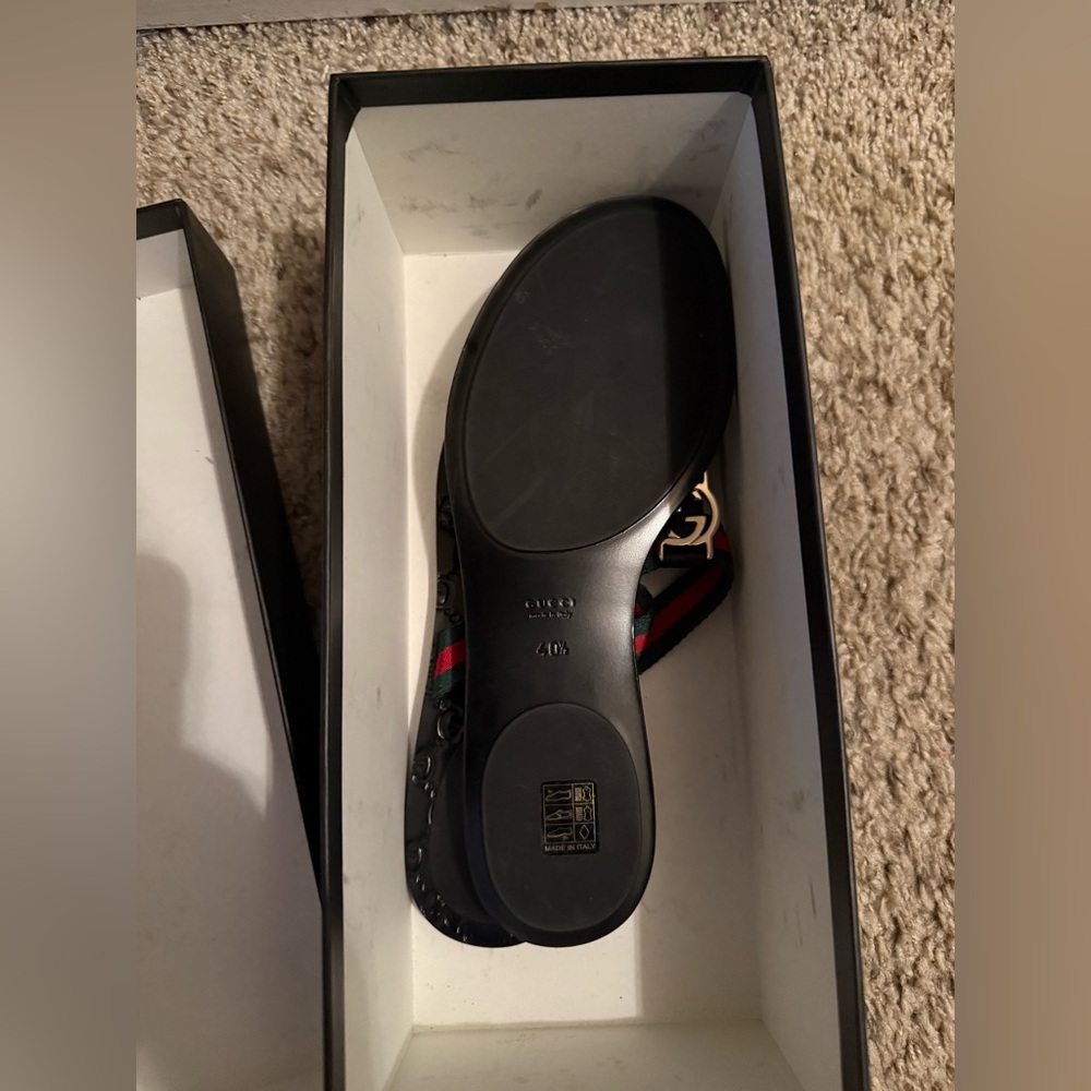 Gucci - Picture 4 of 12